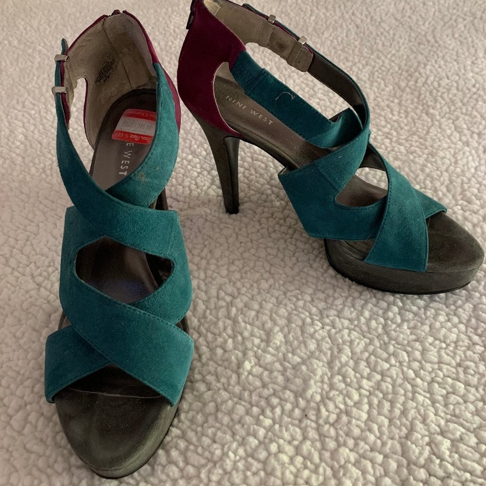 Nine West Sandal - Picture 2 of 6